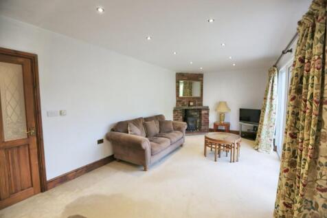 Annexe Lounge