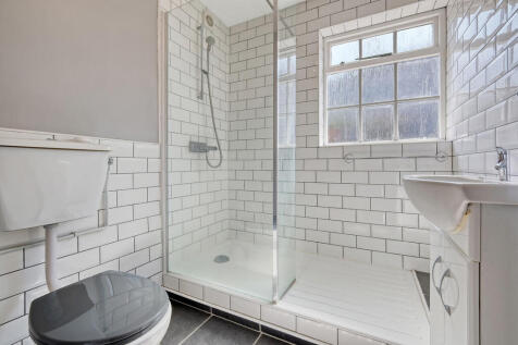 Annex Shower Room