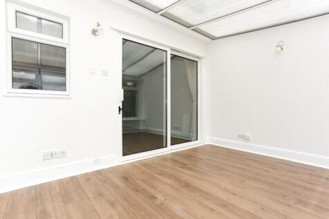 120 Mill Rd-12