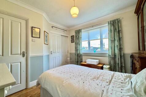 Bedroom2