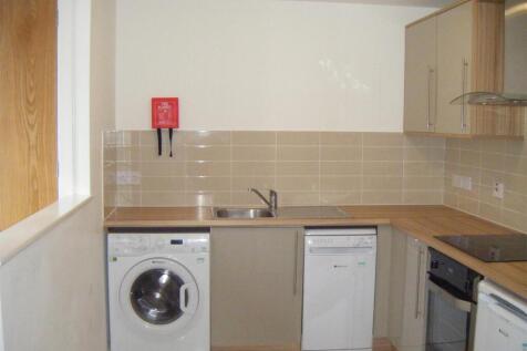 Flat 1 24 Kilbourn St (8).JPG