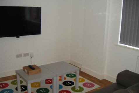 Flat 1 24 Kilbourn St (45).JPG