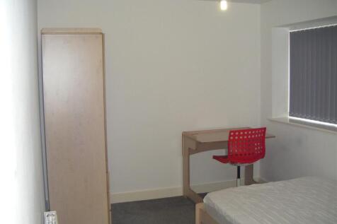 Flat 1 24 Kilbourn St (52).JPG