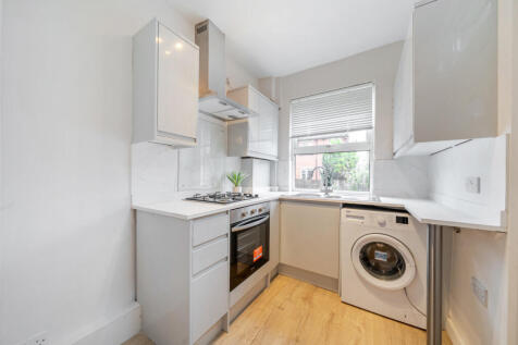 1370622-7-68f5f9c...