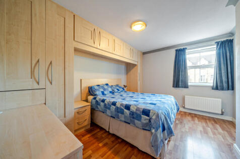 1372375-1-68fb4a2...