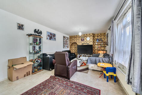 1373200-5-68ff857...