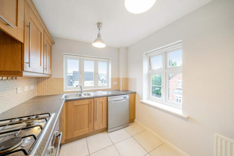 1372063-6-68f7610...