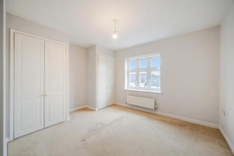 1372063-3-68f760e...