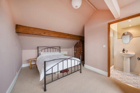 1374450-18-690493...