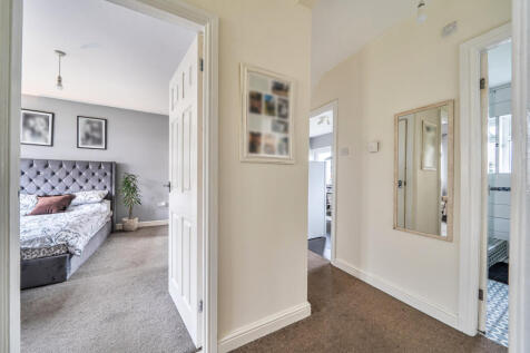 1384816-7-6929ad8...