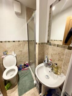 En-Suite To Bedroom