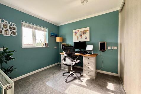 Additional Reception / Bedroom 4