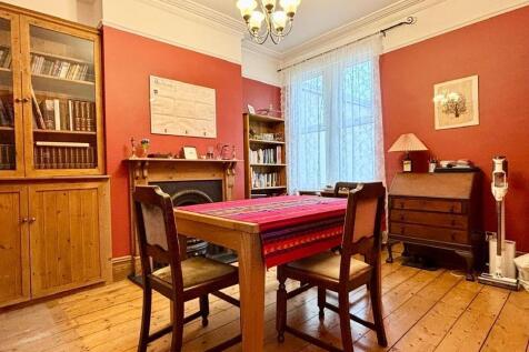 Separate Dining Room