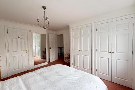 Bedroom 1 (Wardobes)