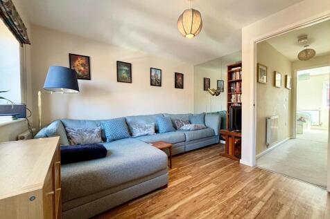 Lounge / Bedroom