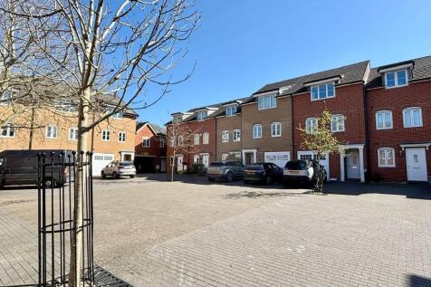 Courtyard Setting