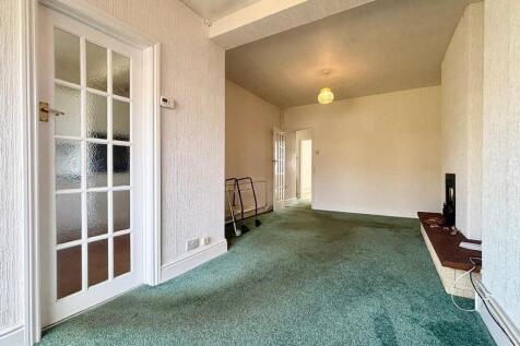 2nd Extended Reception Room