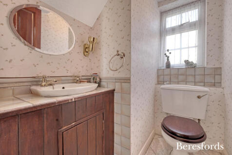 Cloak Room