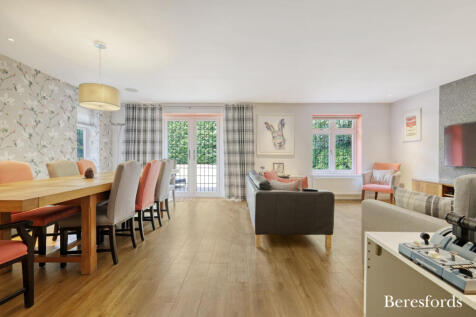 Lounge/Diner