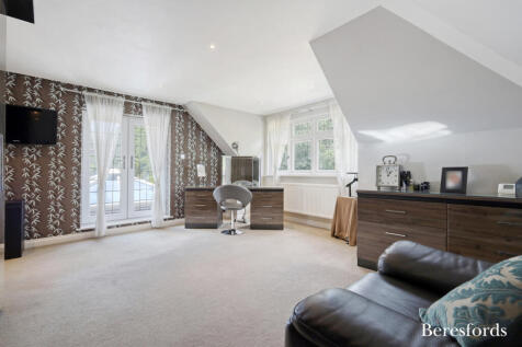 Principle Bedroom