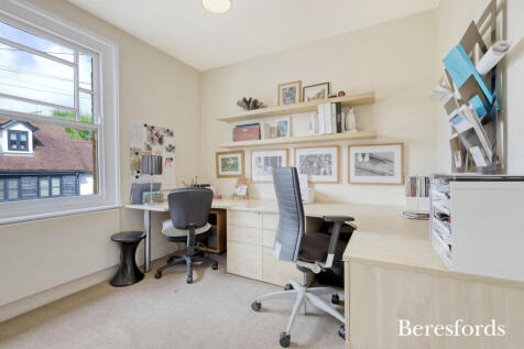 Bedroom/Office
