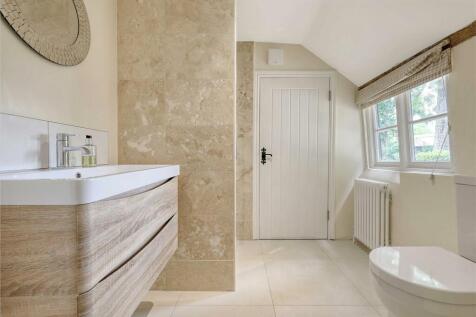 Annex En-Suite