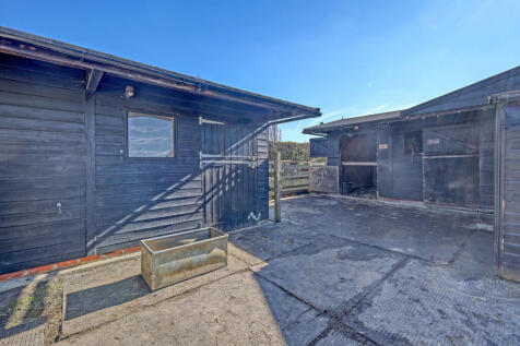 Stables/Yard