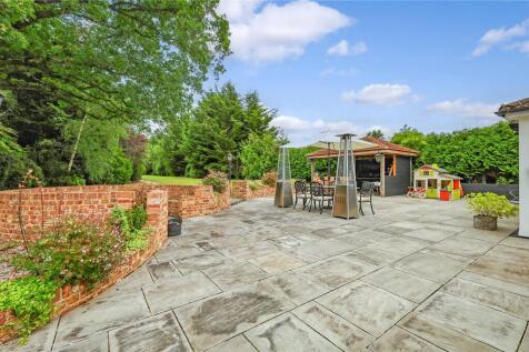 Entertaining Area