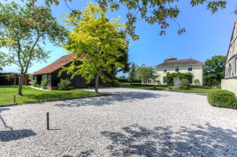 Barns &amp; Courtyard