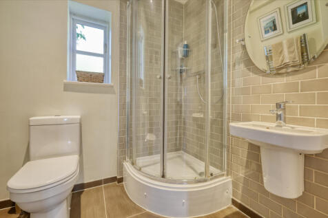 D/S Shower Room