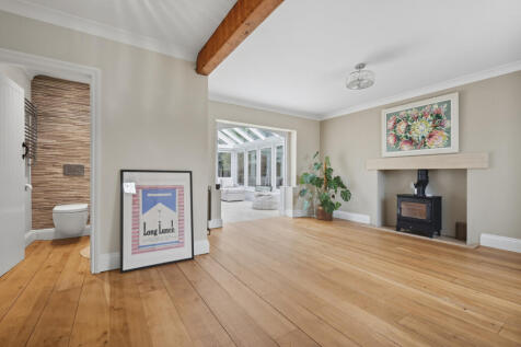 Hallway/Reception