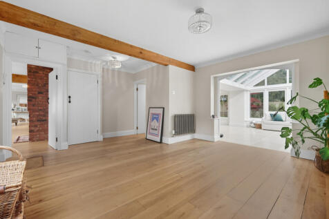 Hallway/Reception