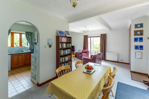 HOLIDAY COTTAGE