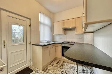 110 Beech Kitchen (4).jpeg
