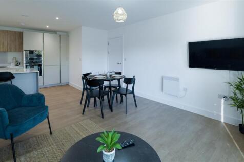 Flat 4-1001708.jpg