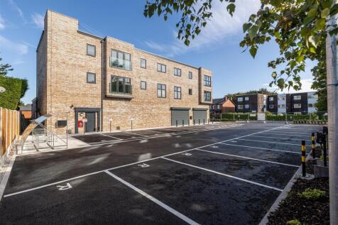 PAV-466-CheadleHulme-04-Hi.jpg