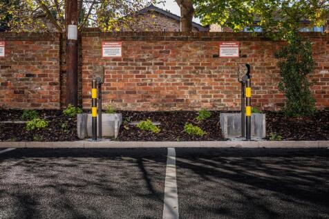 PAV-466-CheadleHulme-08-Hi.jpg