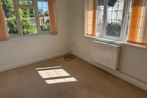 DINING ROOM/BEDROOM THREE