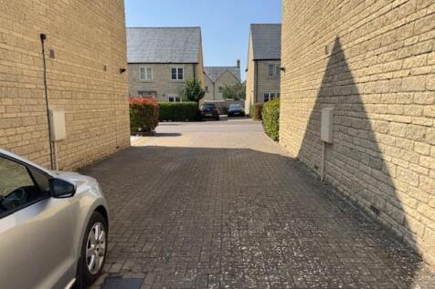 DRIVEWAY PARKING
