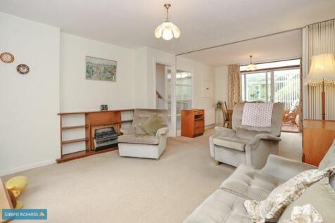 Sitting/Dining Room