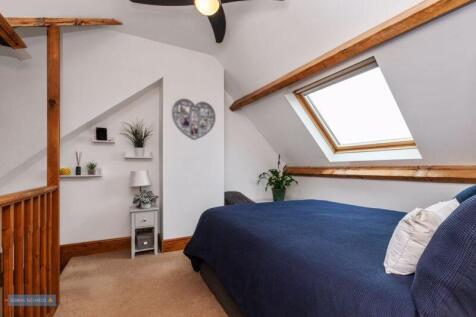 2nd Floor Bedroom