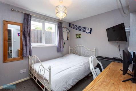 Downstairs bedroom