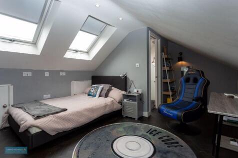 Bedroom/Office