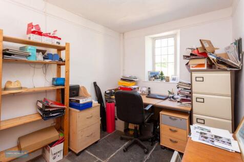 Phoenix House - Office