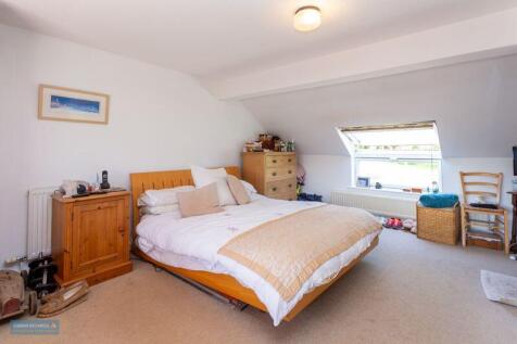 Phoenix House - Bedroom