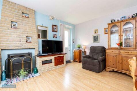 Sitting/Dining Room