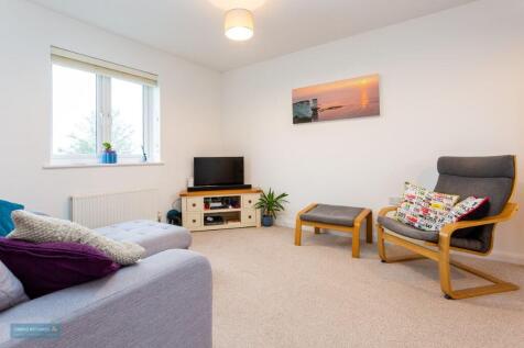 Sitting / Dining Room