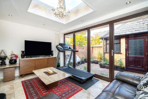 Property Image 10
