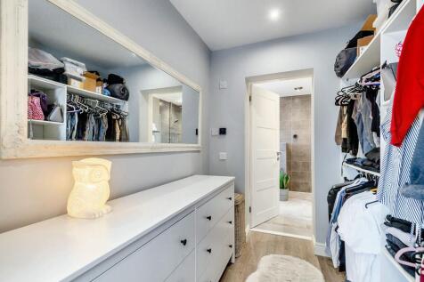 Walk in Wardrobe