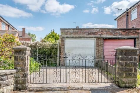 Driveway &amp; garage